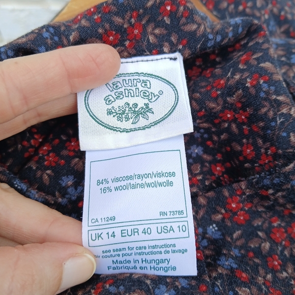 Vintage Laura Ashley Wool Blend Dress Floral Maxi - Picture 6 of 7